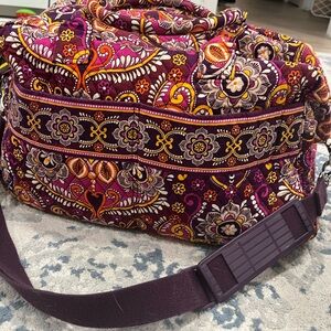 Vera Bradley weekender travel bag Vibrant Patterned Women's Bag